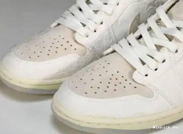 Retro Low 1 Chris Jordan OG Paul 0426